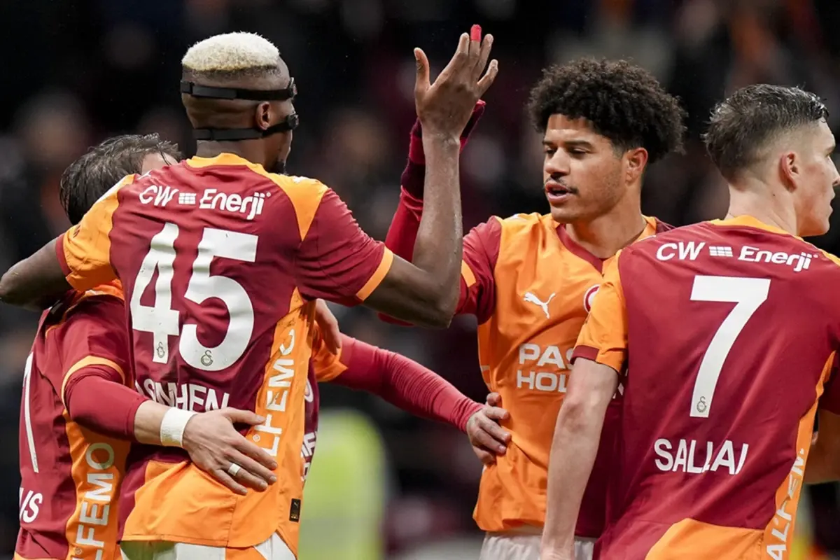 Galatasaray, Kayserispor’u 4-0 yenerek liderliğini korudu