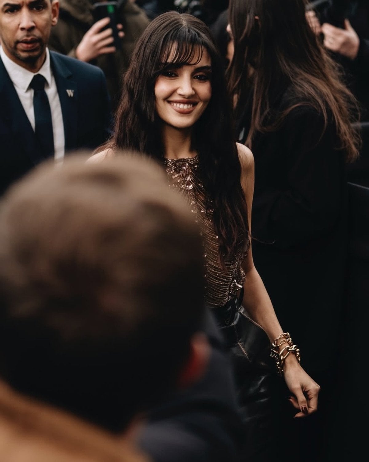 Hande Erçel Paris Moda Haftası'nda