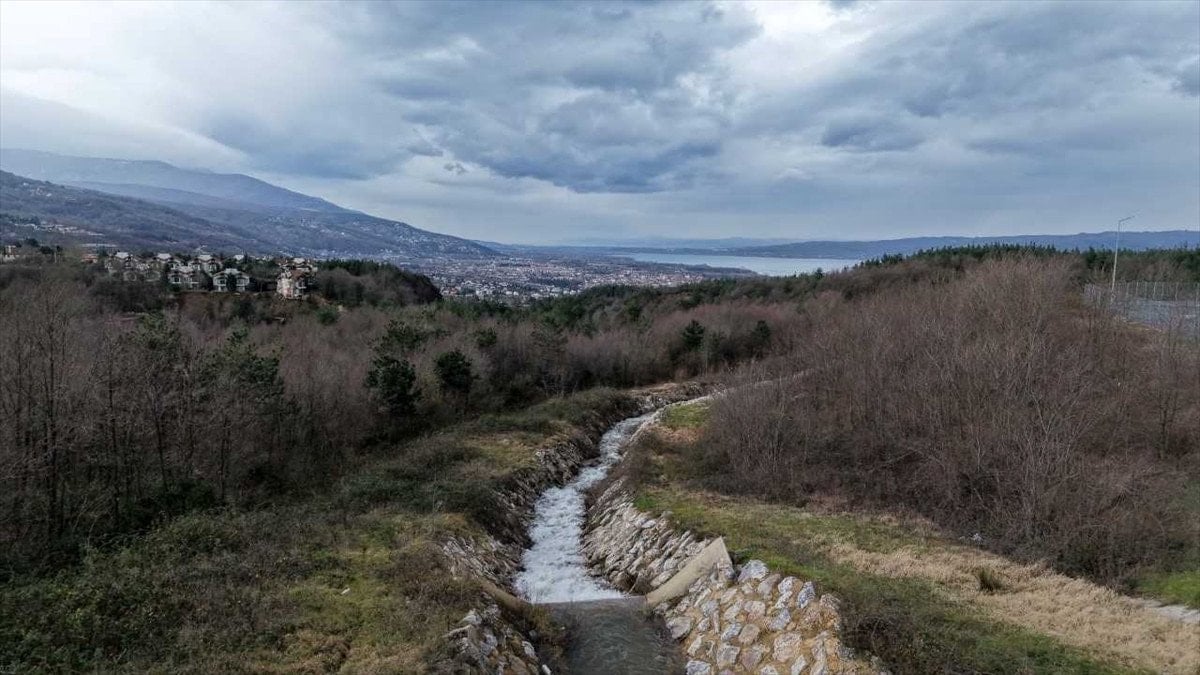 Sapanca Golu goruntusu