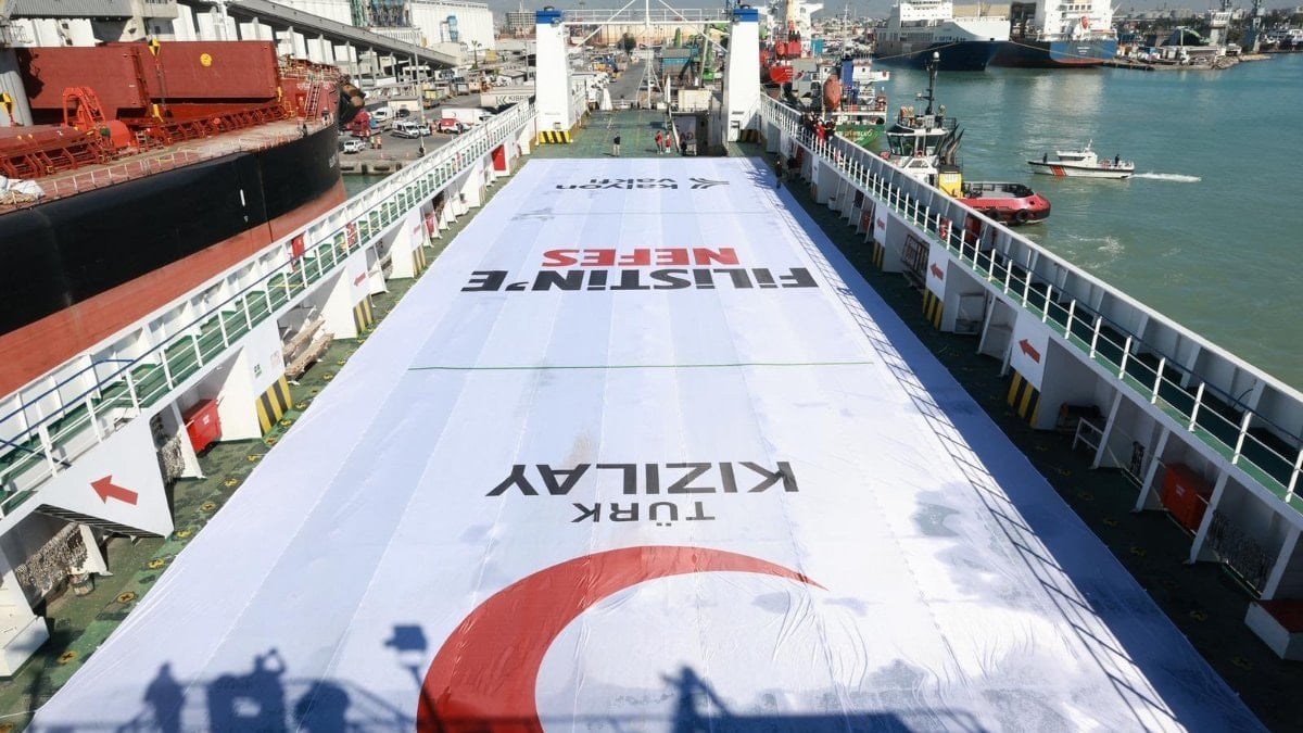 Ramazan’ın İlk Günü Gazze’ye Dev Yardım Seferi: Kızılay 21. “İyilik Gemisi”ni Uğurladı